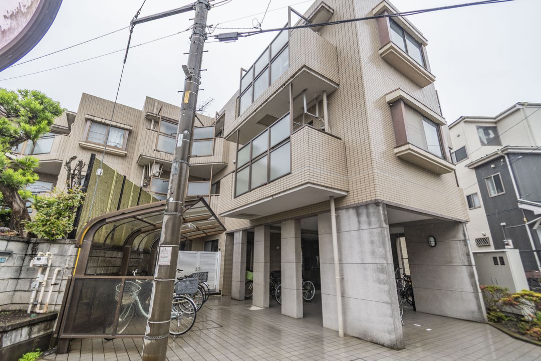Cosmo Minami-Urawa Hills 3LDK Apartment for Sale - Saitama - Thumbnail 2