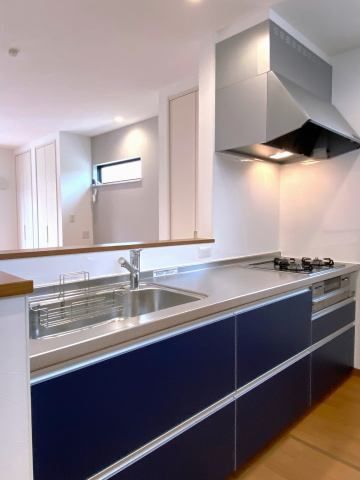 3LDK Corner House in Matsuyama with Parking - Thumbnail 3