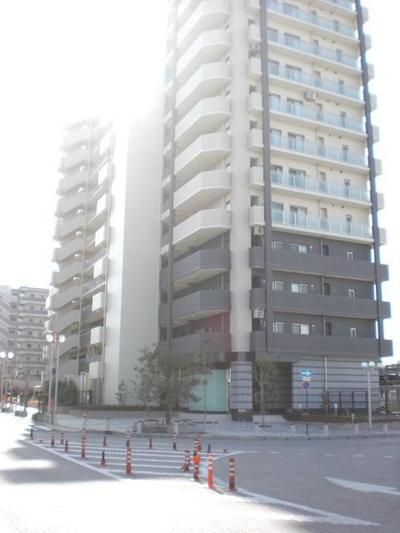 3LDK Apartment Near Hineno Station, Izumisano — Image 1, Izumisano, Osaka