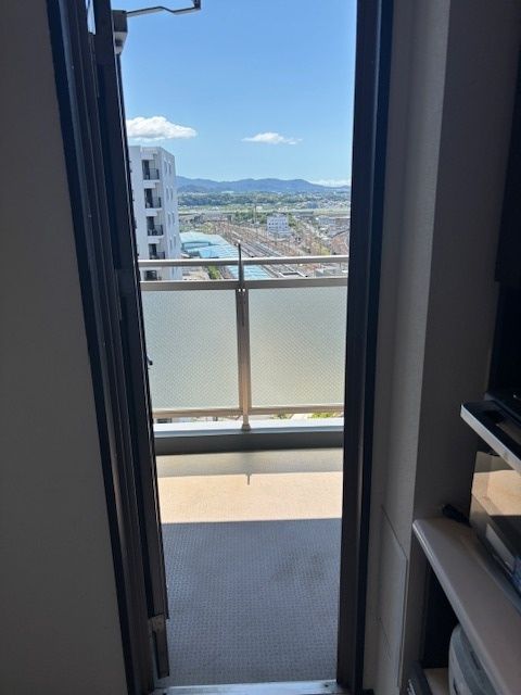 3LDK Apartment Near Hineno Station, Izumisano - Thumbnail 4