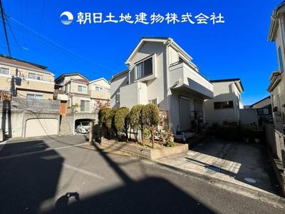 4LDK Corner House in Ebina with Parking — Image 1, Ebina, Kanagawa