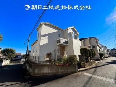 4LDK Corner House in Ebina with Parking — Image 1, Ebina, Kanagawa