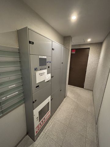 3LDK Apartment for Sale in Kita-Suna, Koto-ku, Tokyo - Thumbnail 4