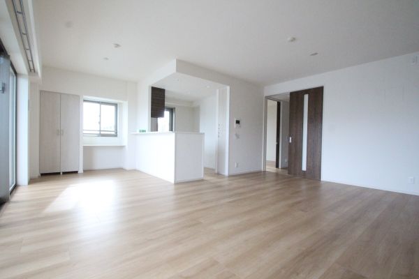 2LDK Apartment for Sale in Hitachinaka, Ibaraki – 71.57m² - Thumbnail 4