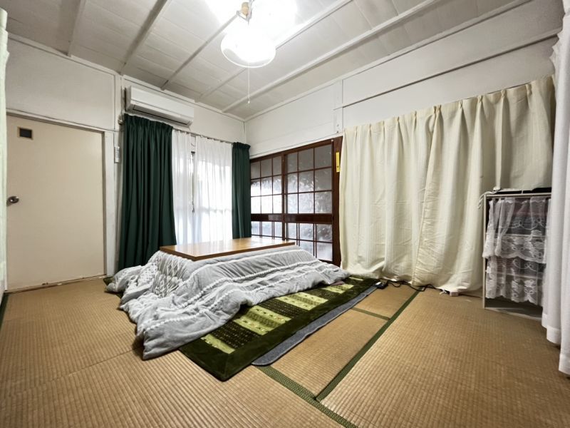 Traditional 6LDK Home in Fukuoka's Wakiayama District - Thumbnail 2