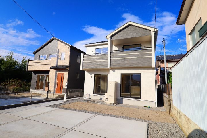 New 4LDK House for Sale in Date City, Fukushima - Blooming Garden - Thumbnail 2