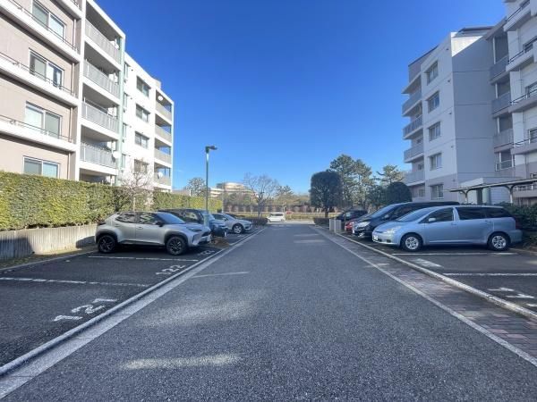 4LDK Apartment in Chiba Central Ward - 103.88 sqm - Thumbnail 2