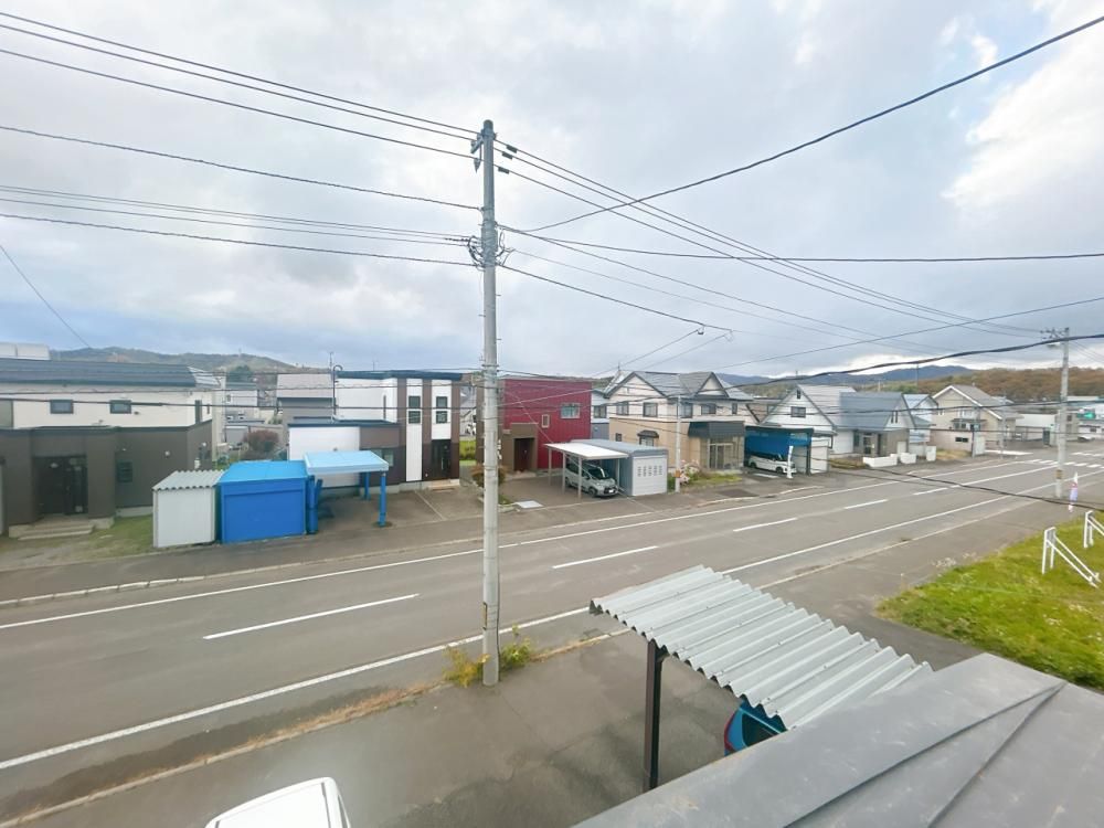 Renovated 5SLDK House for Sale in Asahikawa, Hokkaido - Thumbnail 2