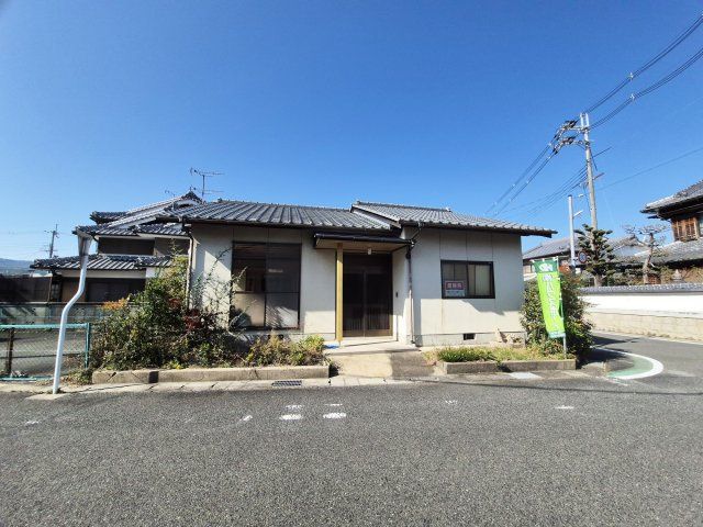 4DK Detached House for Sale in Kameoka, Kyoto - Thumbnail 2