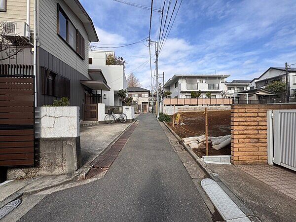 Open Place Hiramachi Comfort Land for Sale in Meguro, Tokyo - Thumbnail 2