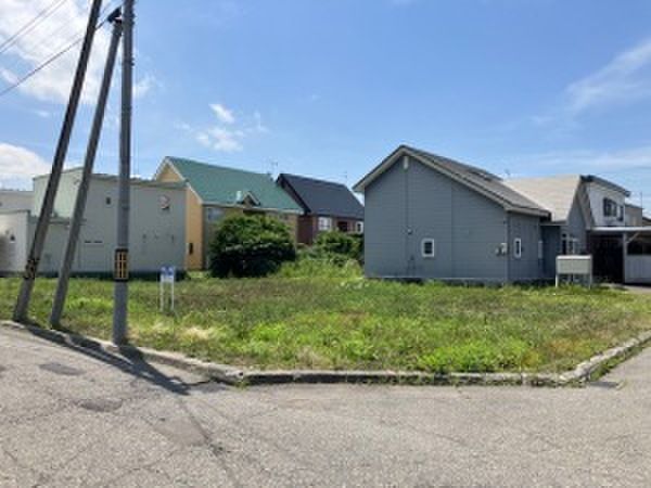 Land for Sale with Building Conditions in Memuro, Hokkaido - Thumbnail 3