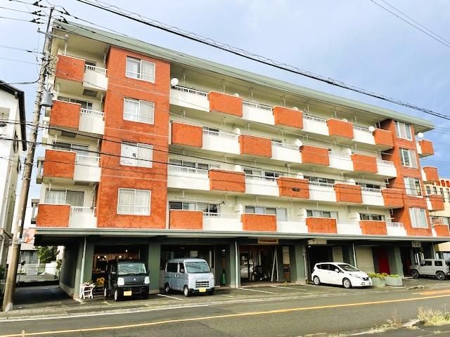 Sun Corp Matsuoka 3LDK Apartment for Sale in Fuji City - Main Image