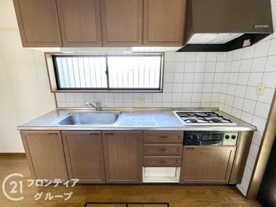 4LDK House for Sale in Kizugawa, Kyoto — Image 1, Kizugawa, Kyoto