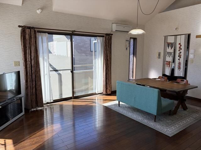 5SLDK House for Sale in Setagaya Seijō 138.24 sqm - Thumbnail 2