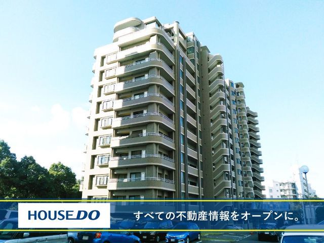 Refurbished 2LDK Apartment near Shii Station, Kitakyushu - Main Image