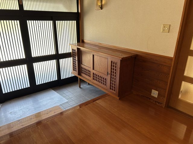 6SLDK Detached House for Sale in Unnan City, Shimane - Thumbnail 2