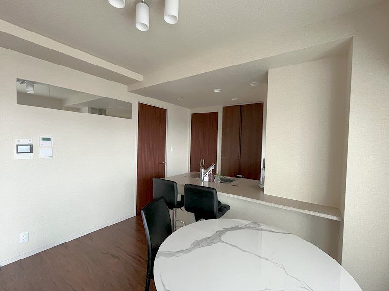 Dia Palace Kuwana Ekimae 13F 3LDK Apartment for Sale - Thumbnail 3