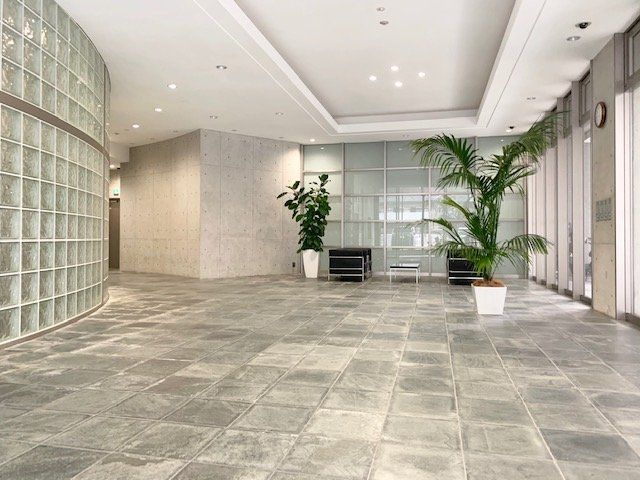 Spacious 4LDK Apartment Near Yamato-Yagi Station - Thumbnail 2