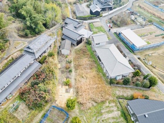 1930 Farmhouse with Farmland for Sale in Akaiwa, Okayama - Thumbnail 4