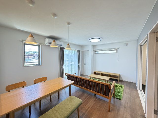 4LDK Modern House for Sale in Tsubata, Ishikawa Prefecture - Thumbnail 3