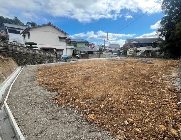 123 Tsubo Vacant Land for Sale in Sasebo's Kurokami-chō - Thumbnail 2