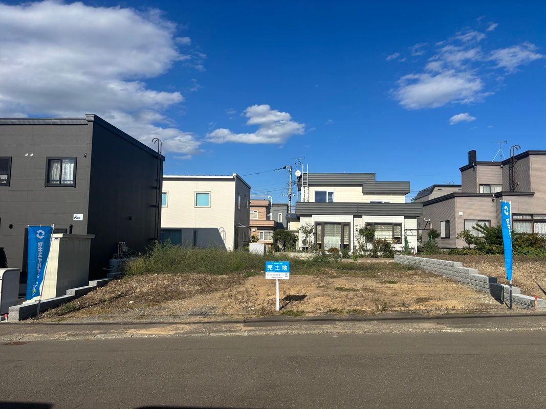 Land for Sale in Toyohira, Sapporo - 185.65m2 - Thumbnail 2