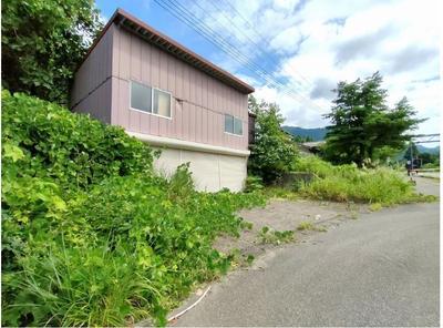Spacious 9DK House in Sekikawa Village with 811sqm Land — Image 1, Sekikawa, Niigata
