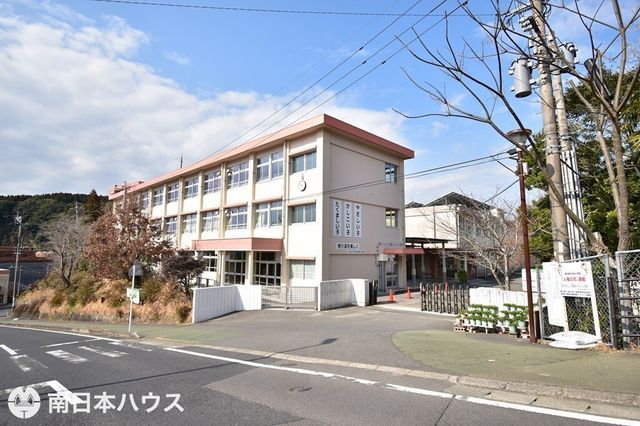 Kagoshima City Land Plot for Sale - No Building Restrictions - Thumbnail 4