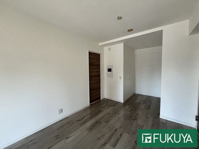 Wakole Urban Stage Sannomiya 6F 2LDK Condo for Sale - Image 1