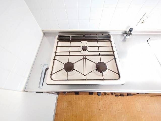 3LDK Apartment Near Goryokaku Station, Hakodate - Thumbnail 4
