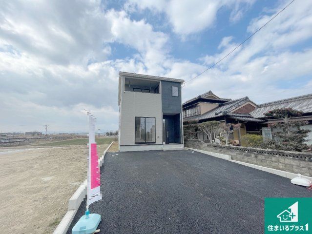 New 4LDK House in Suzuka, Mie | 10-Year Warranty | Near Schools - Thumbnail 3