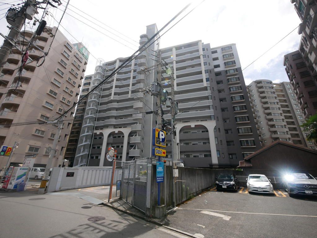 Sun Life Asaka 3LDK Apartment in Kitakyushu - 67.36 sqm - Thumbnail 2