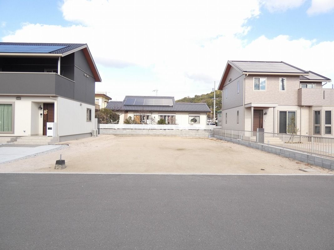 Sekisui Heim Build-to-Suit Land Plots in Hofu City, Yamaguchi - Thumbnail 2