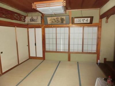 Spacious 8DK House Near Inakujira Bus Stop, Sado City — Image 1, Sado, Niigata