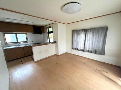 4LDK Resale House in Oyama City, Tochigi — Image 2, Oyama, Tochigi