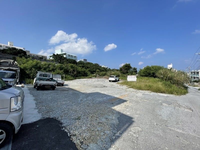 338 Tsubo Land for Sale in Urasoe, Okinawa - Prime Development Plot - Thumbnail 2