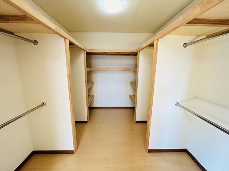 4LDK House in Kikuchi City with Parking for 5 Cars - Thumbnail 2