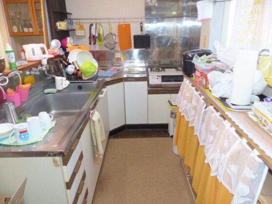 Katsuura Hot Spring House with Creek Access - 2LDK for Sale - Thumbnail 4