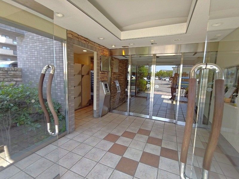 3LDK Apartment with Ocean Views in Kobe Nishi-ku | Top Floor - Thumbnail 3