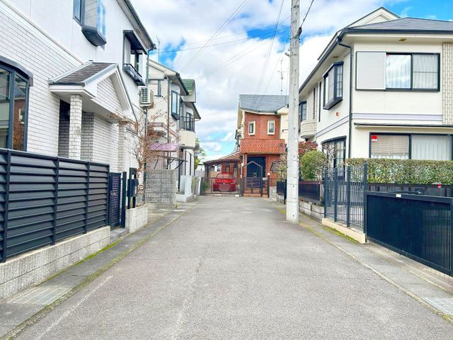 Land for Sale in Nishikyo Ward, Kyoto - 117.72 sqm Plot - Thumbnail 2