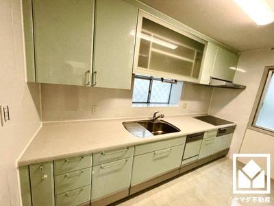 3LDK House in Uji with Parking Near Rokujizo Station — Image 3, Uji, Kyoto