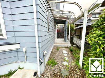 3LDK House in Uji with Parking Near Rokujizo Station — Image 2, Uji, Kyoto