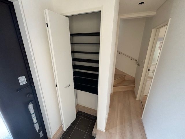 New 4LDK House in Iwami, Tottori with EV Charging & Modern Amenities - Thumbnail 4