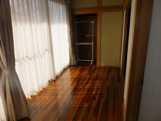 4DK House with Large Land and Outbuildings for Sale in Ebino, Miyazaki - Thumbnail 4