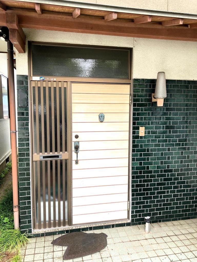 Spacious 5DK House in Fuchu City with Large Garden - Image 1