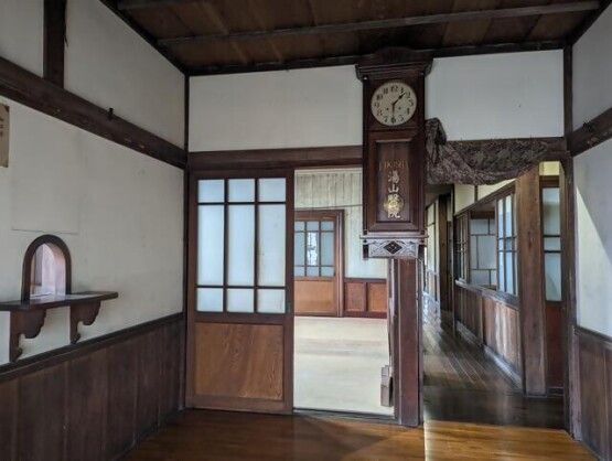 1933 Historic Wooden House for Sale in Oyama, Shizuoka - Thumbnail 3