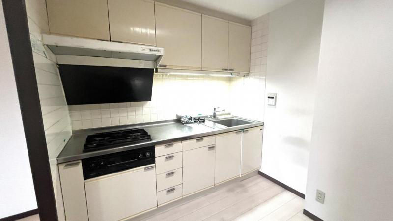 2SLDK Apartment in Matsudo with Balcony - Thumbnail 2