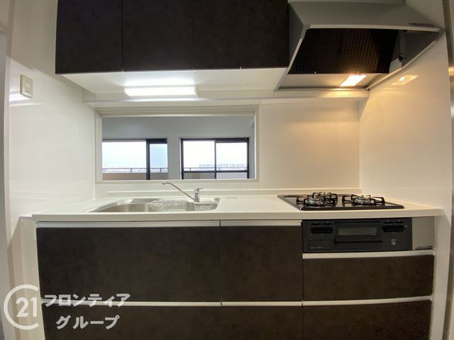 Renovated 3LDK Apartment Near Fukai Station in Sakai - Thumbnail 3