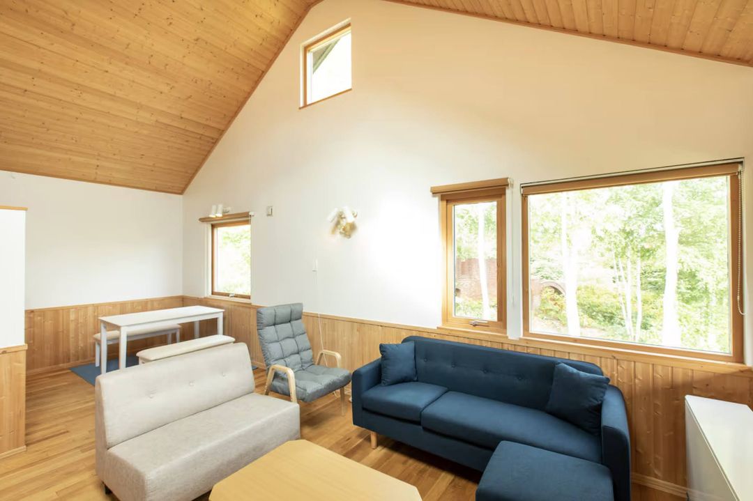 Niseko Soga Cabin with Mt. Yotei Views & Hotel License - Thumbnail 4