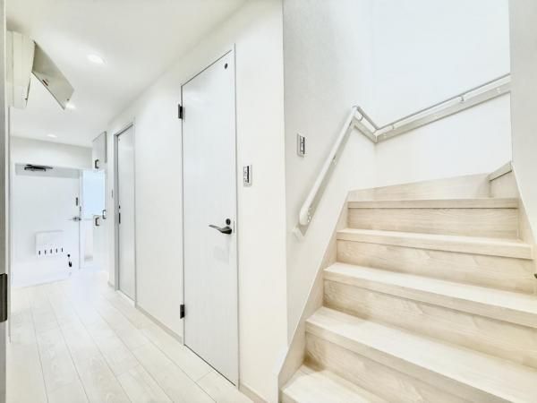 4LDK Apartment for Sale in Isehara, Kanagawa - 94.53m² - Thumbnail 2